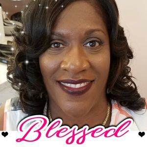 Meet your Posher, Bonita